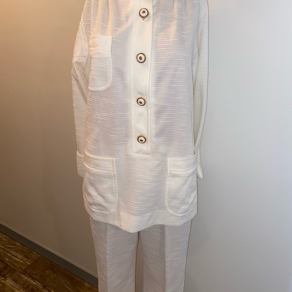 Vintage Designed Exclusively For Cabot White Pantsuit - Picture 2 of 10